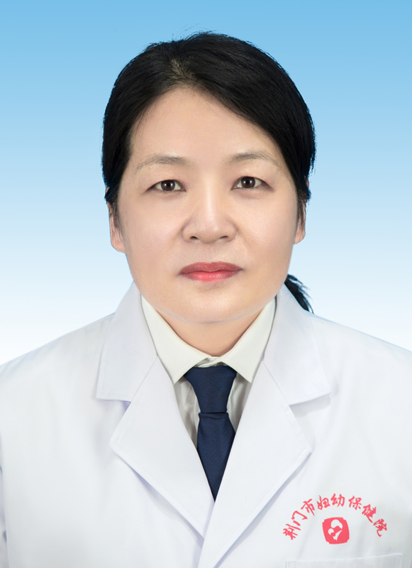 王晓芳
